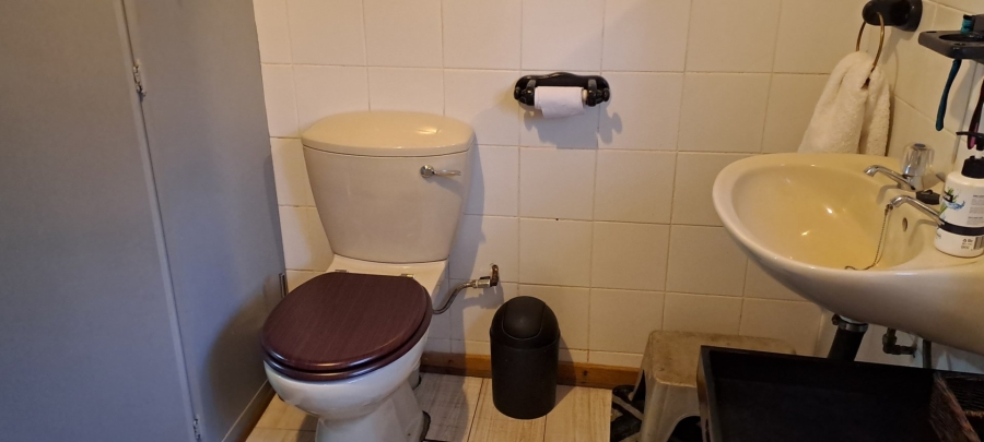6 Bedroom Property for Sale in Panorama Free State